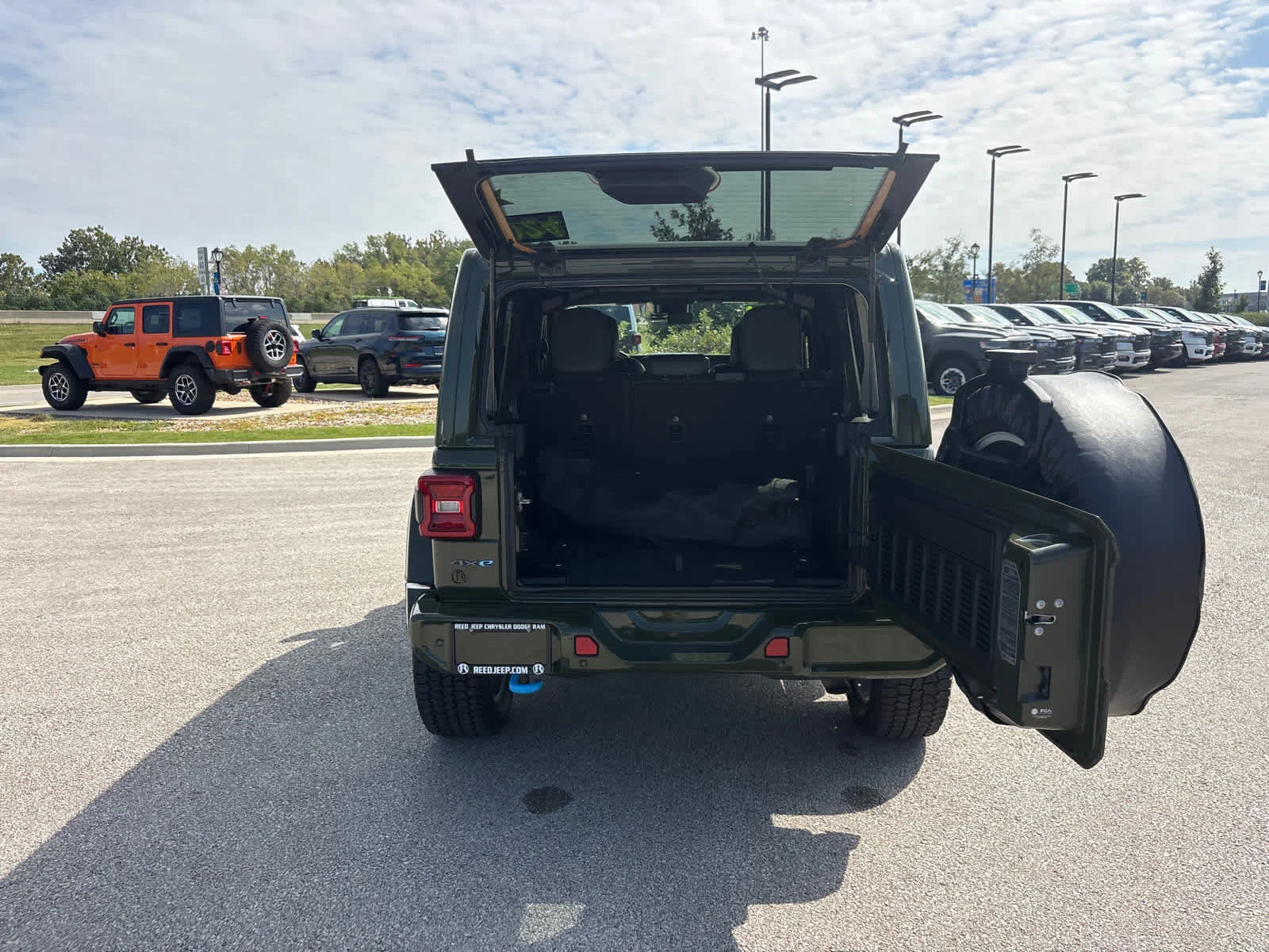 Used 2024 Sarge Green Clearcoat Jeep High Altitude image 12