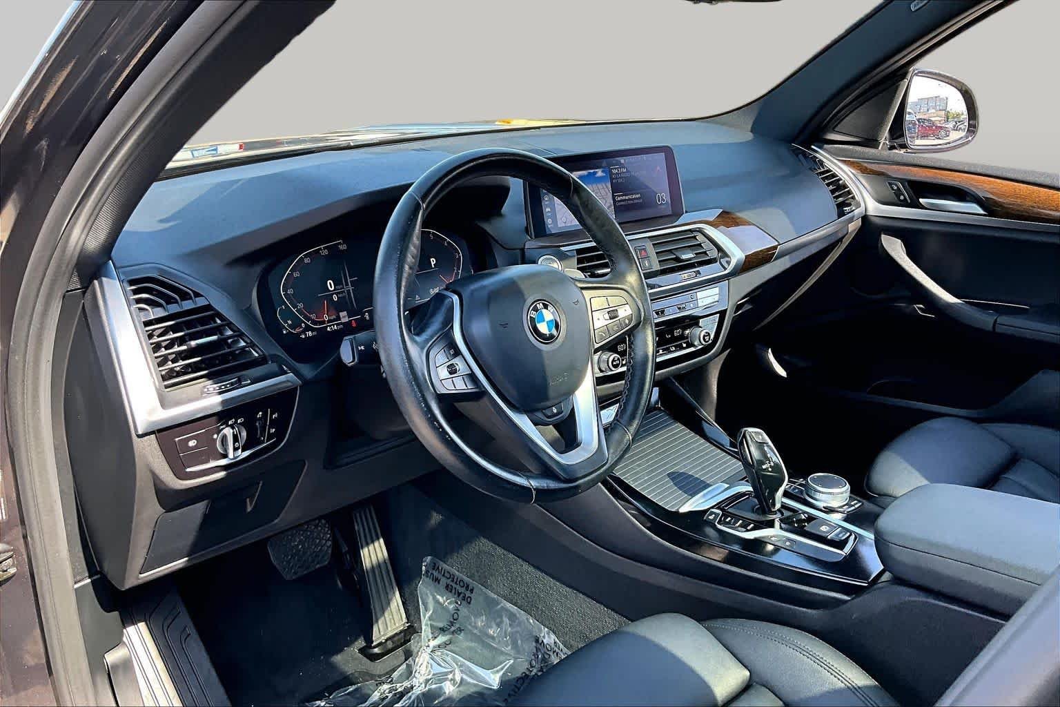 Used 2021 Dark Graphite Metallic BMW sDrive30i image 17