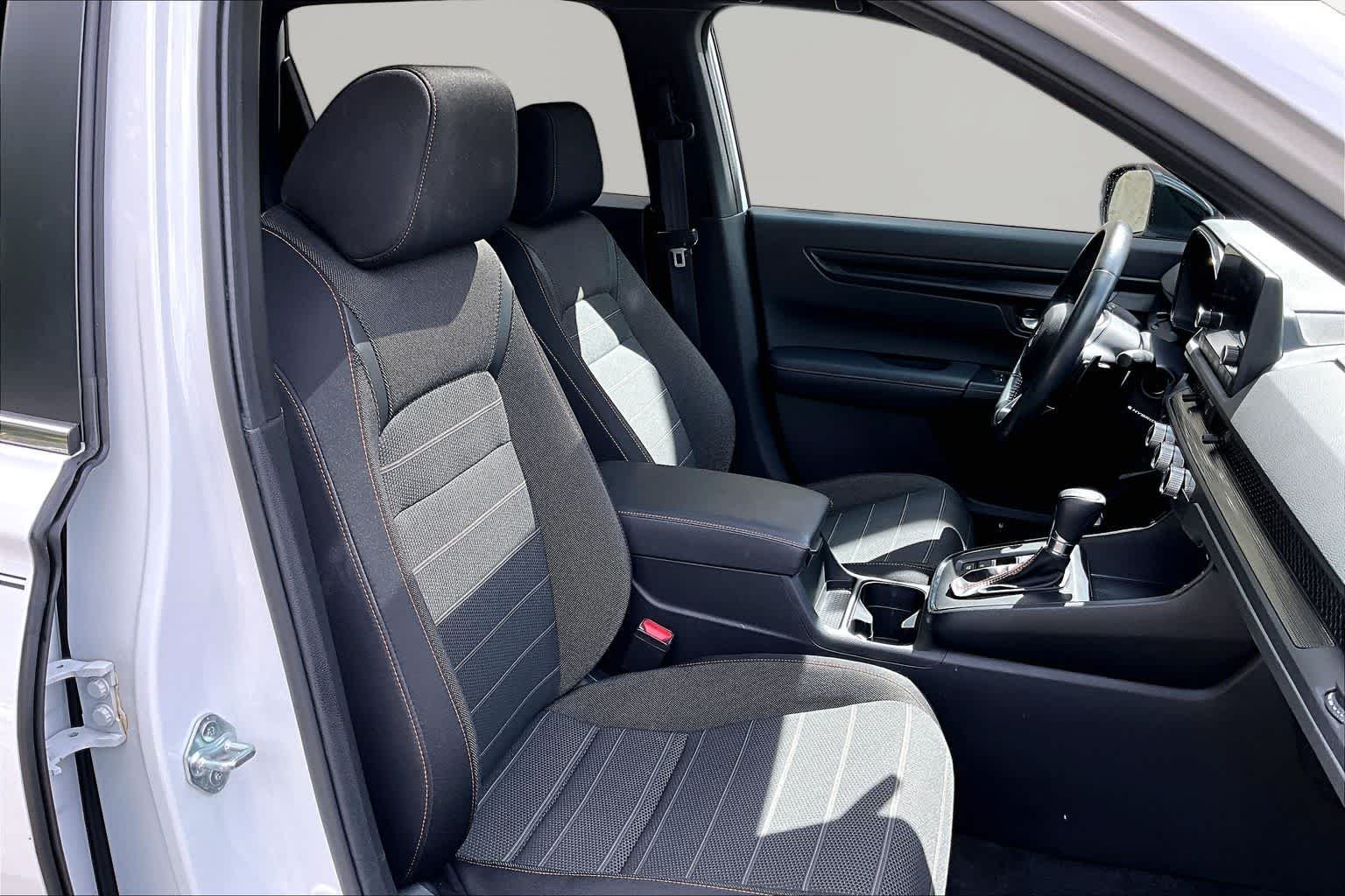Used 2023 Platinum White Pearl Honda Sport image 9