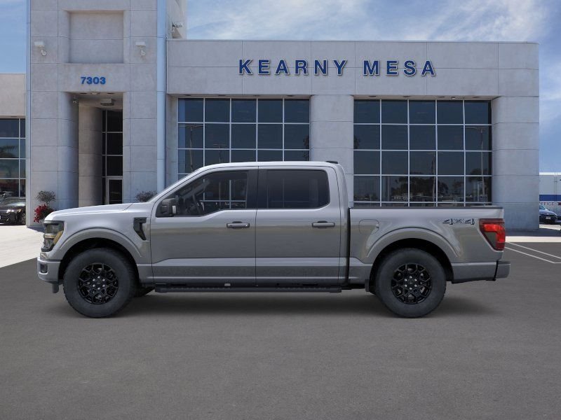 New 2026 Carbonized Gray Metallic Ford XLT image 3