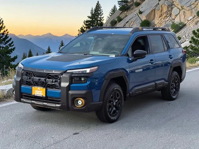 New 2026 GEYSER BLUE Subaru Wilderness image 4
