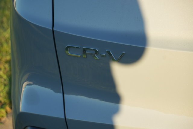 Used 2025  Honda EX image 18