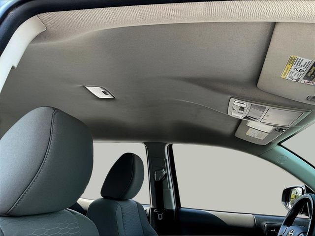 Used 2016 Gray Toyota SR5 image 31