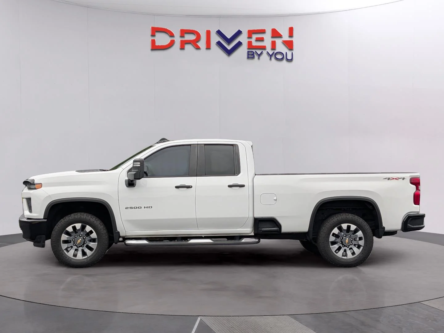 Used 2023 Summit White Chevrolet Custom image 2