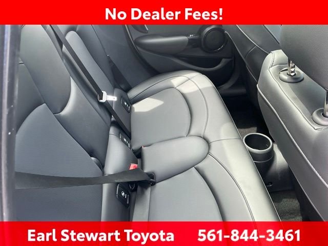 Used 2023 Gray MINI Signature image 32