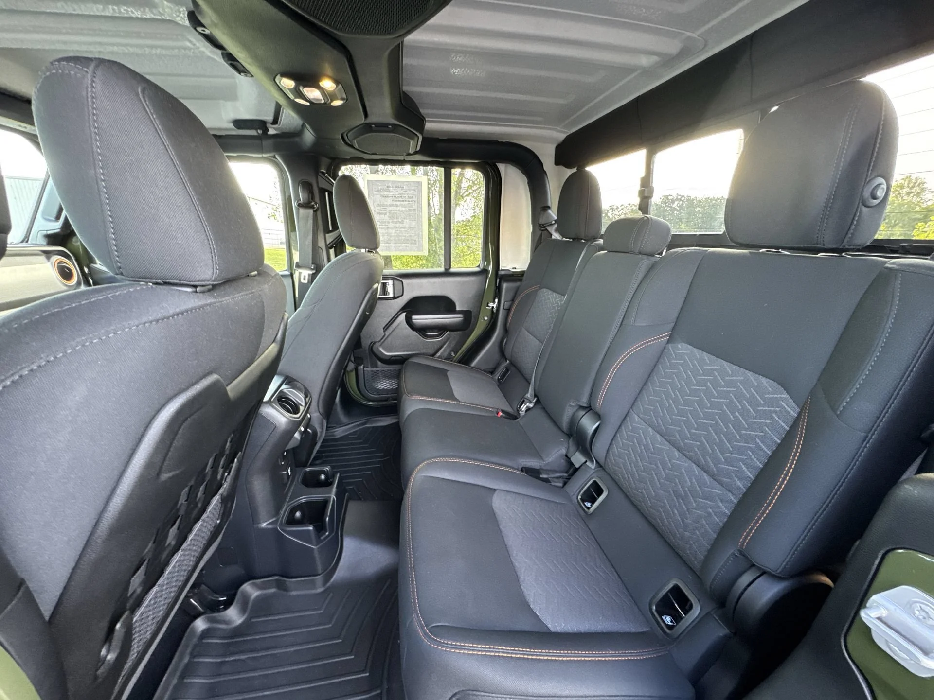 2021 Jeep Gladiator Mojave - Photo 23