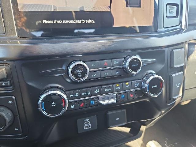 New 2026 Agate Black Metallic Ford F-250® Lariat® image 32