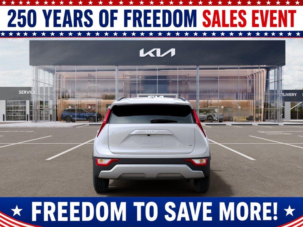 New 2026 Snow White Pearl Kia LX image 5
