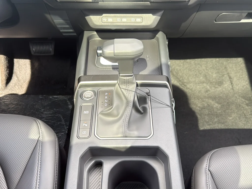 New 2027 Frost Blue Kia X-Line SX image 24