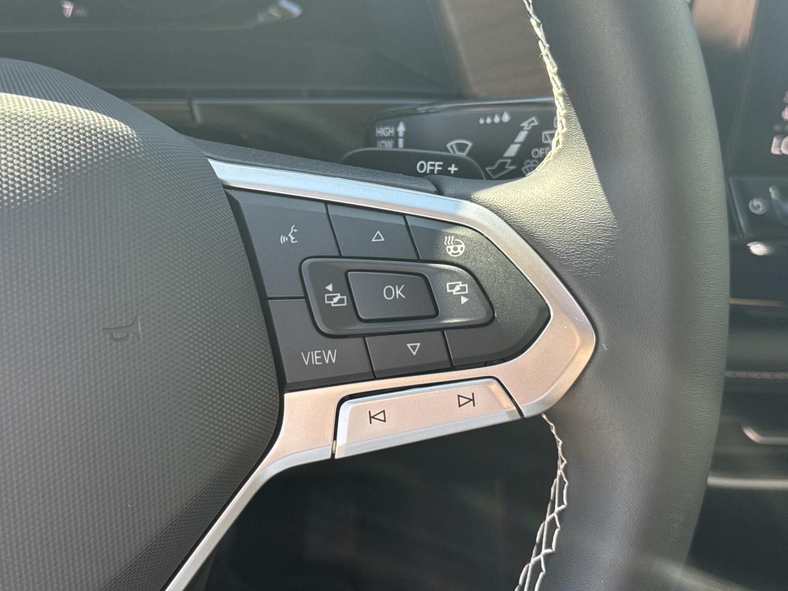 2026 Volkswagen Atlas SE w/Tech - Photo 17