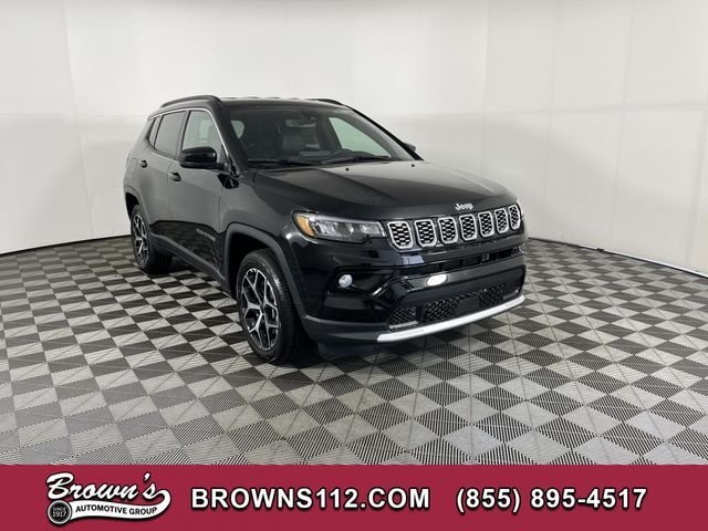 New 2026 Diamond Black Crystal Pearl-Coat Exterior Paint Jeep Limited image 1
