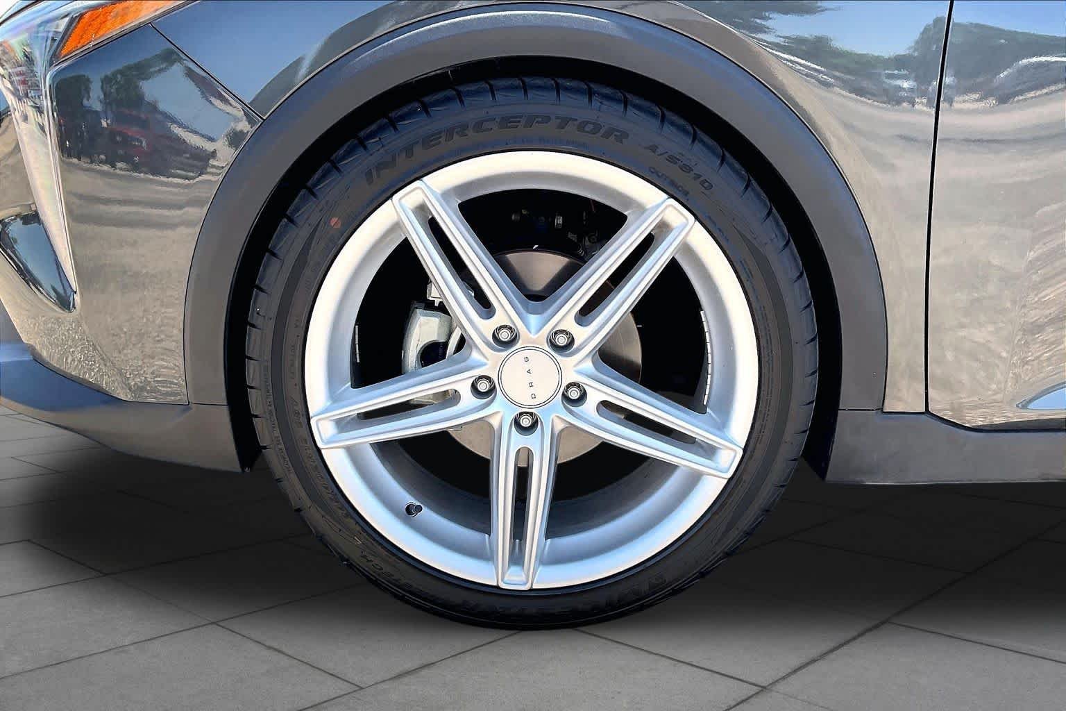 Used 2025 Interstellar Gray Kia EX image 10