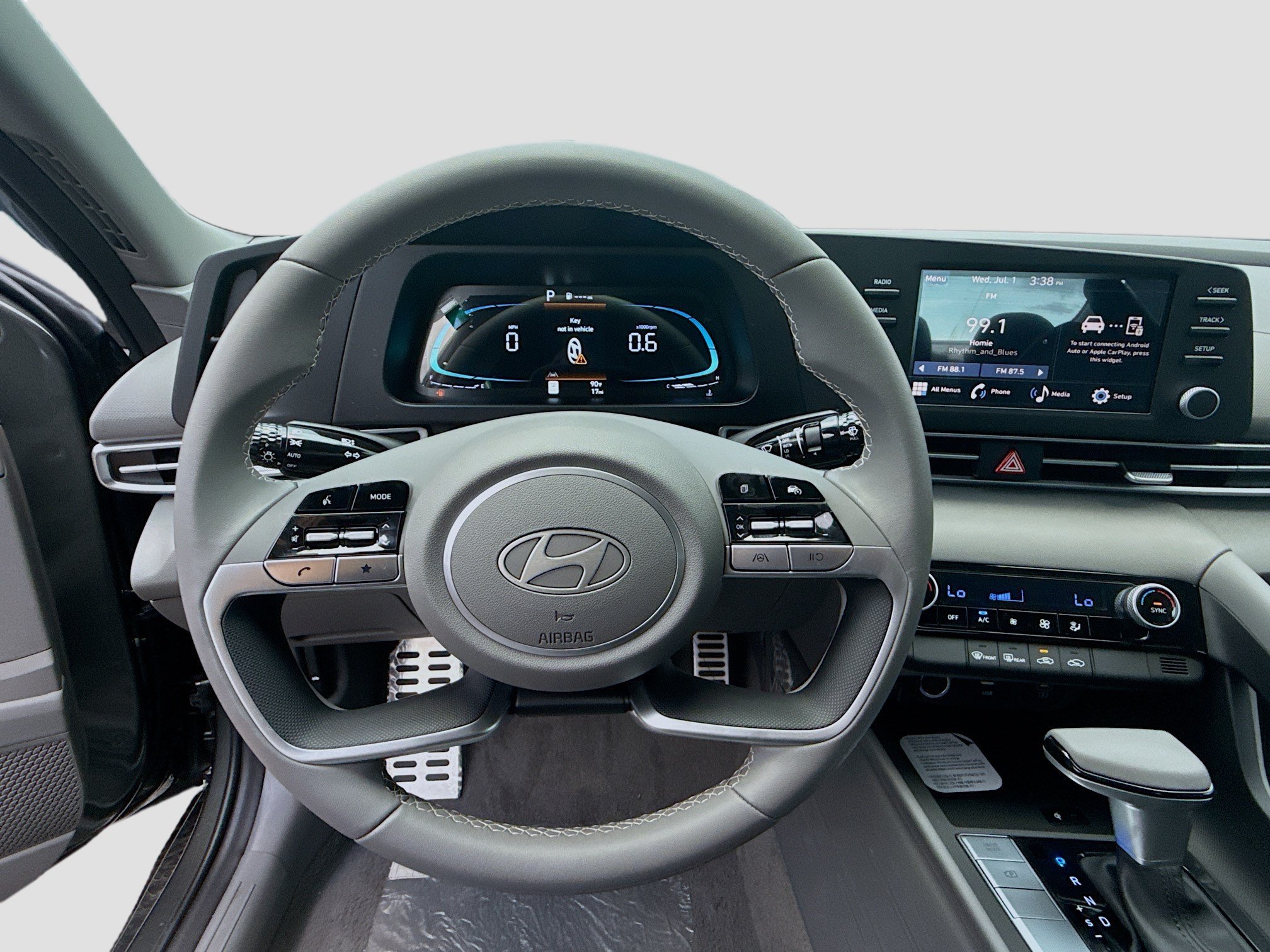 New 2026 Amazon Gray Hyundai SEL Sport image 32