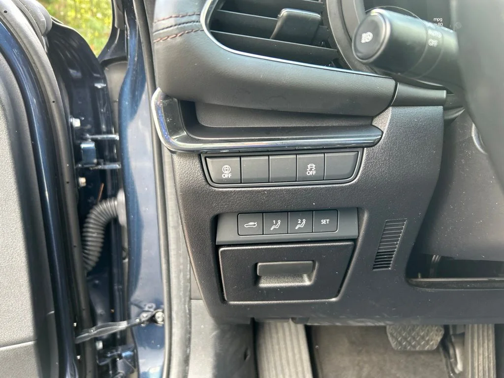 Used 2021 Blue Mazda Preferred image 25