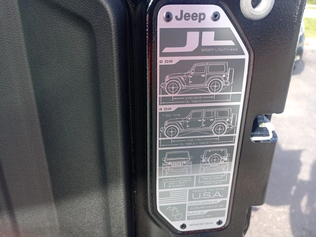 Used 2024 Black Jeep Sport image 11
