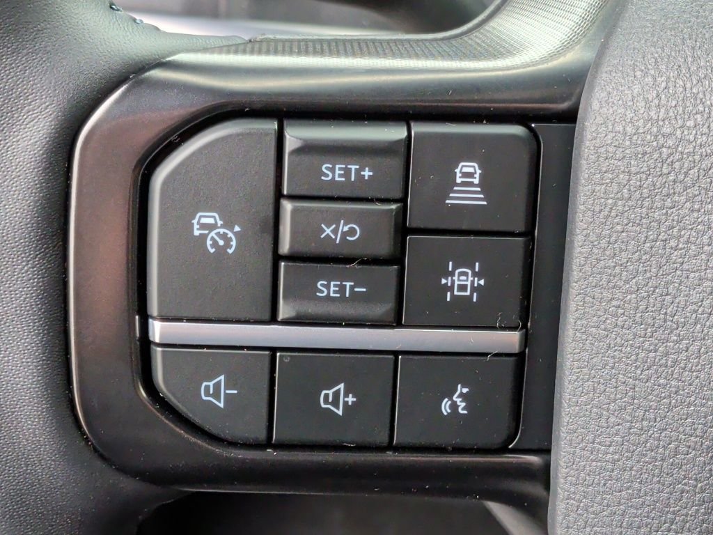 New 2026 Agate Black Metallic Ford F-250® Platinum® image 17