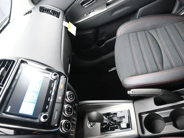 New 2026 White Mitsubishi 2.0 SE image 17