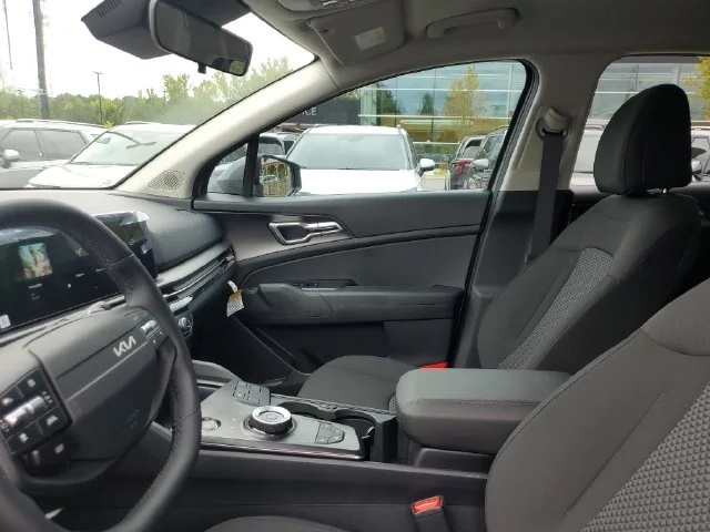 New 2027 Gray Kia S image 22