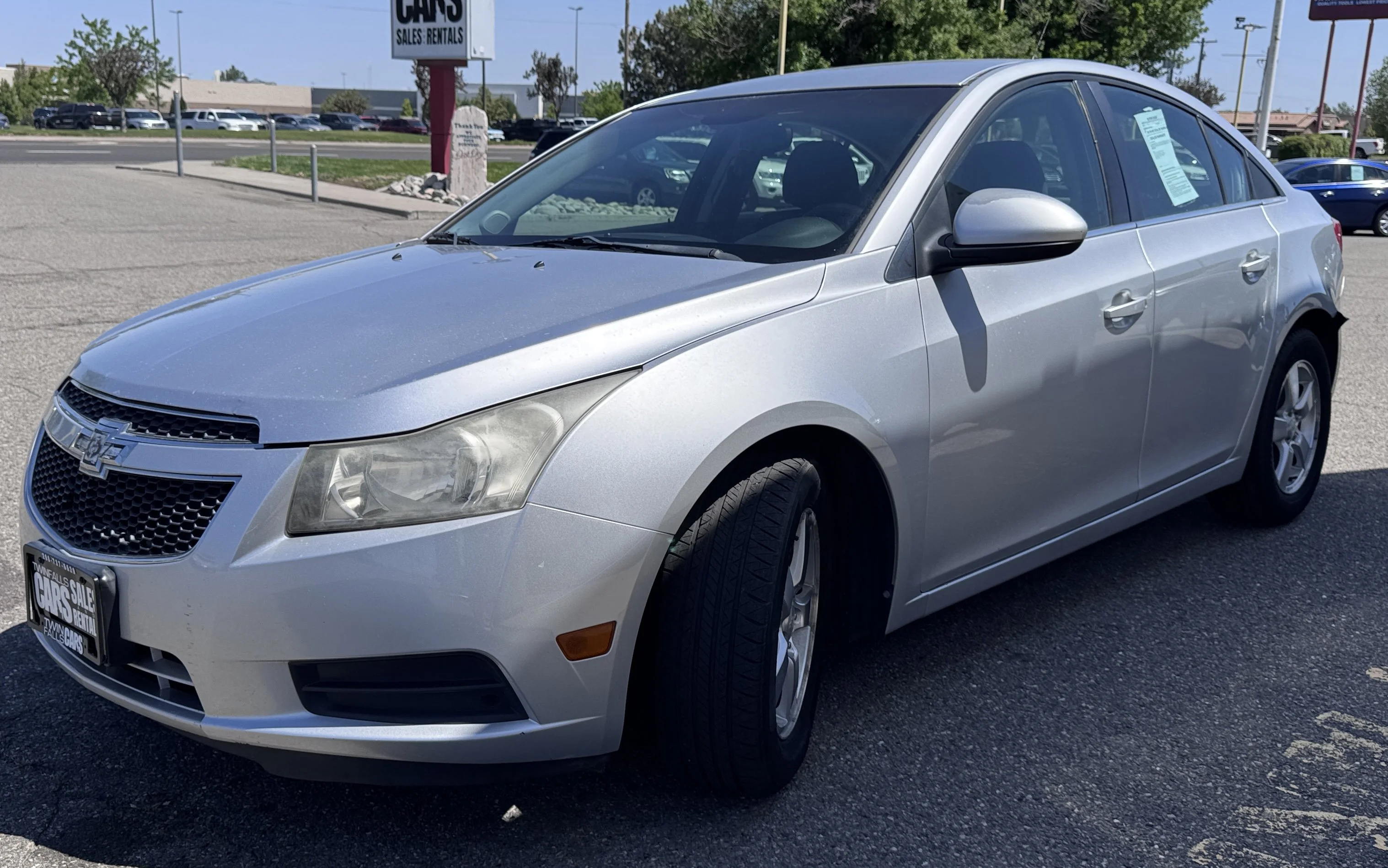 Used 2012 Silver Ice Metallic Chevrolet LT w/1LT image 4