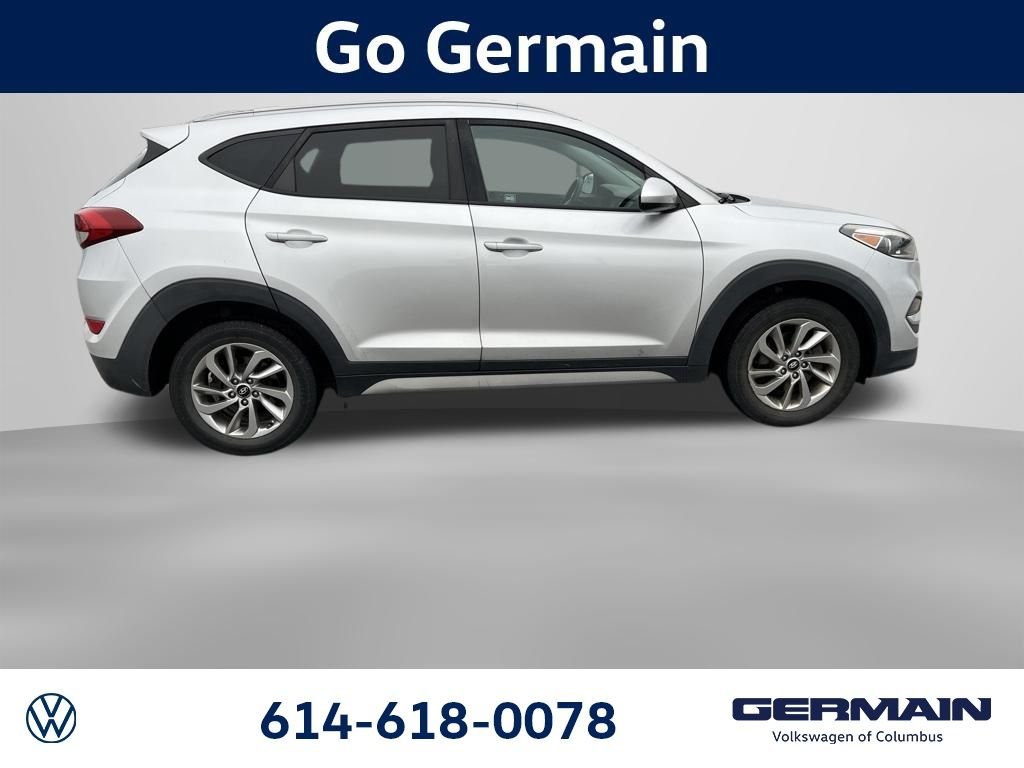 Used 2018 Molten Silver Hyundai SEL image 9