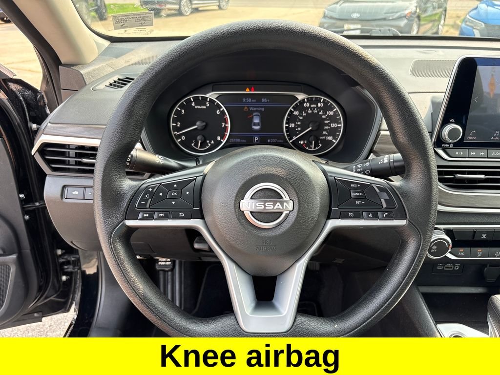 Used 2025 Black Nissan 2.5 SV image 23
