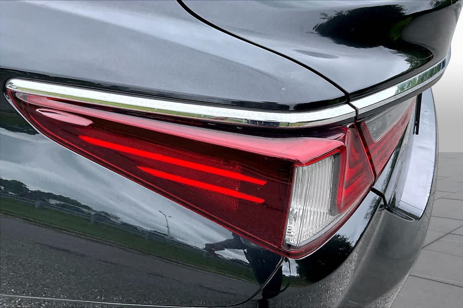 Used 2022 Caviar Lexus  image 29