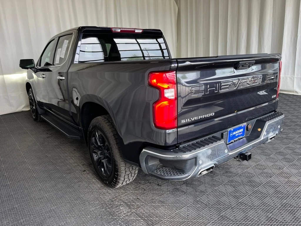 Used 2022 Gray Chevrolet LTZ image 26