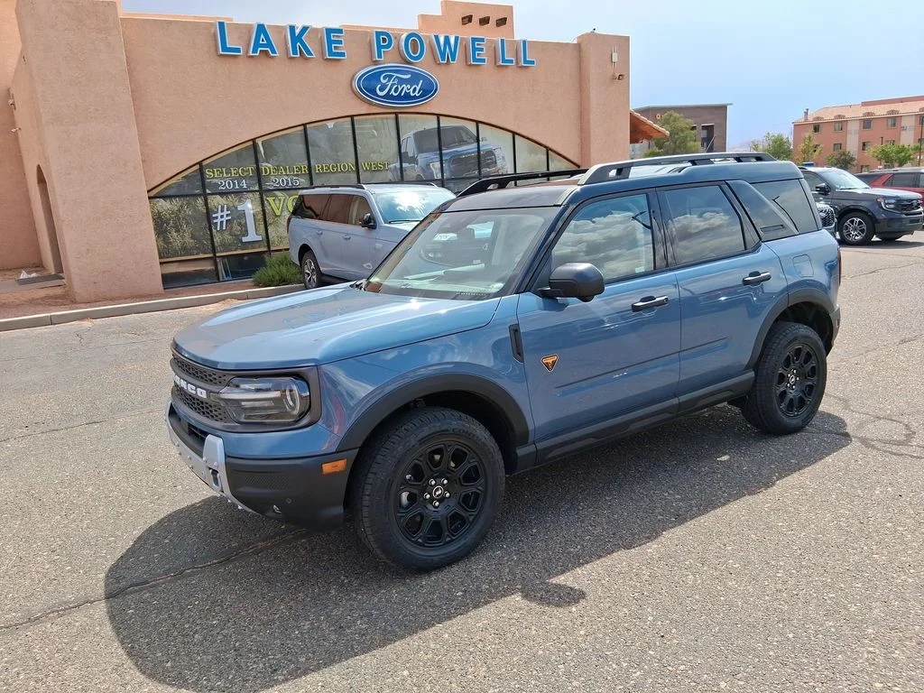 New 2025 Azure Gray Metallic Tri-Coat Ford Badlands® image 1