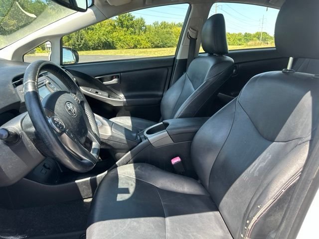 Used 2013 White Toyota PERSONA image 11