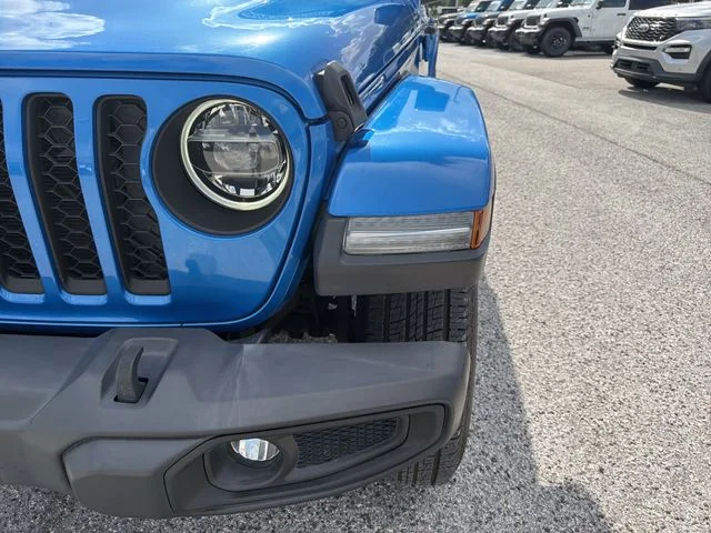Used 2021 Blue Jeep Overland image 8