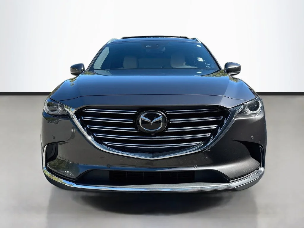 Used 2020 Machine Gray Mazda Grand Touring image 2