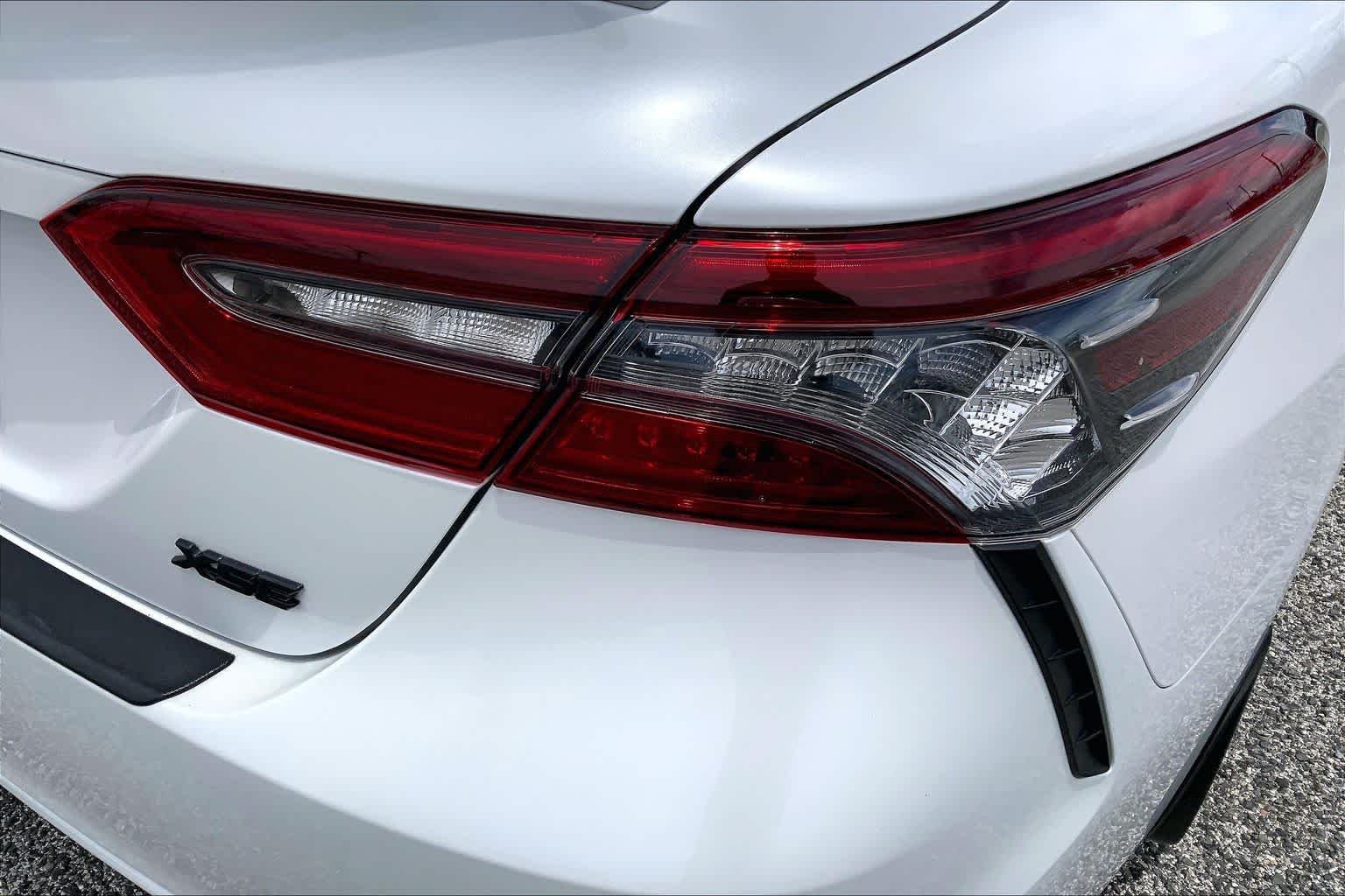 Used 2024 Wind Chill Pearl Toyota XSE image 30