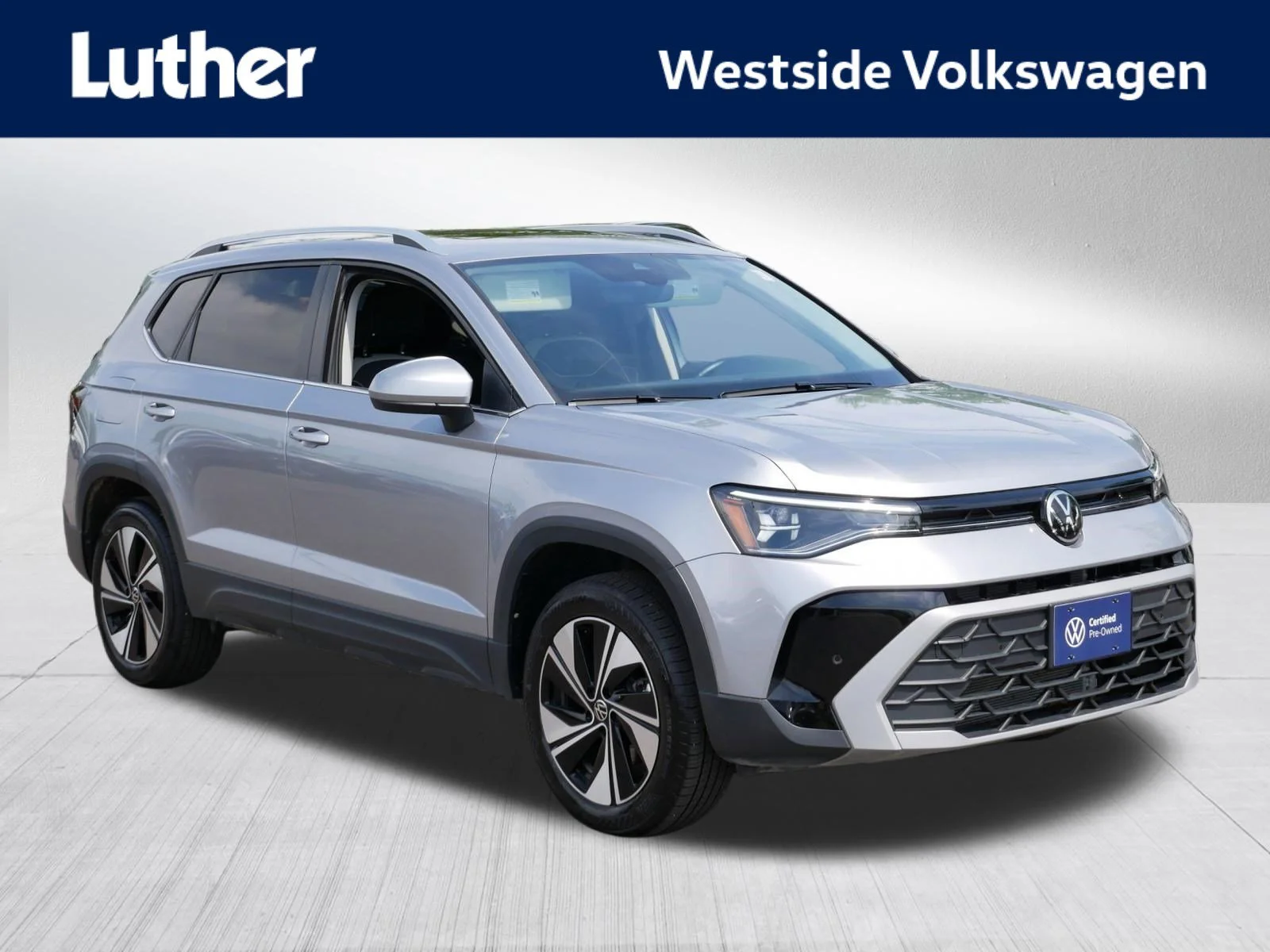 2025 Volkswagen Taos 1.5T SE 4Motion's photo