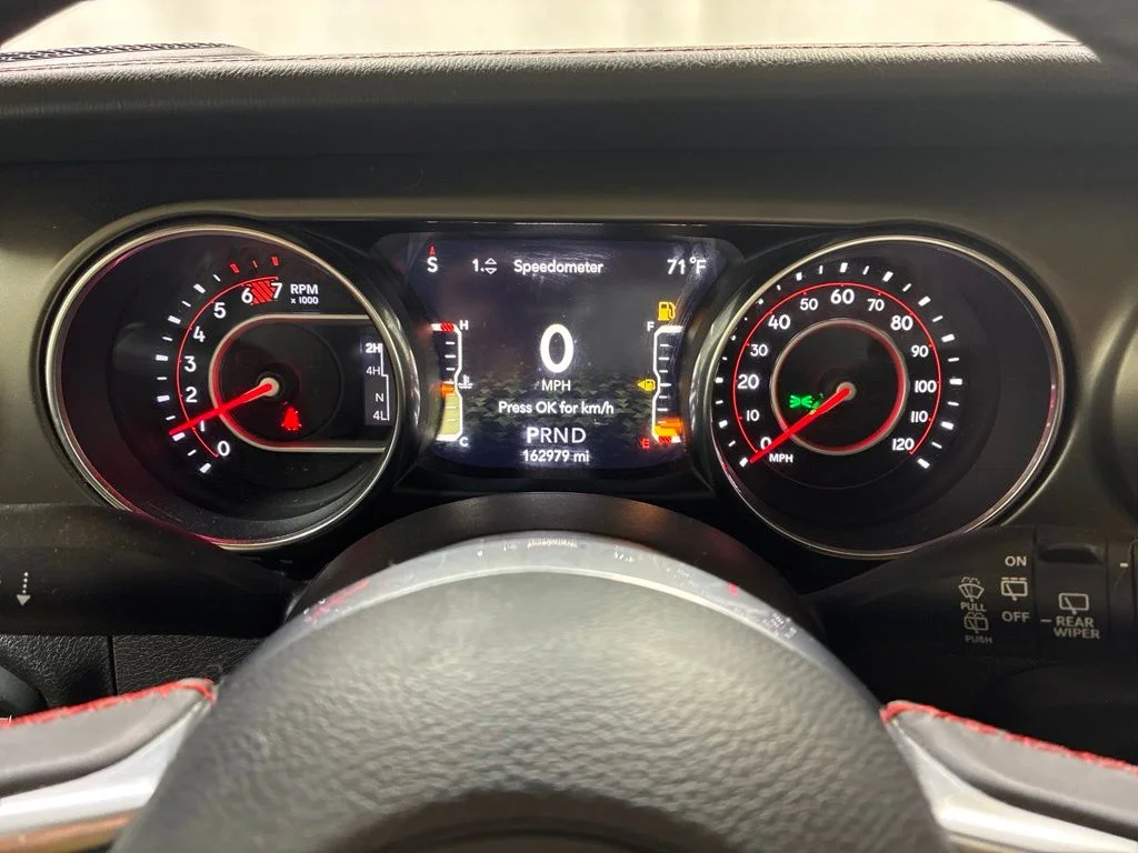 Used 2019 Yellow Jeep Unlimited Rubicon image 16