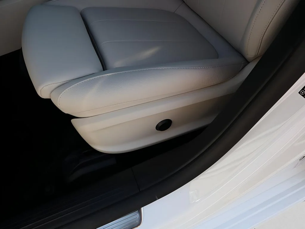 Certified Used 2026 Polar White Mercedes-Benz CLA 250 image 26