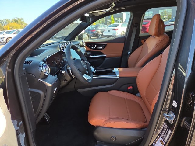 New 2027 Graphite Grey Metallic Mercedes-Benz GLC300 image 22