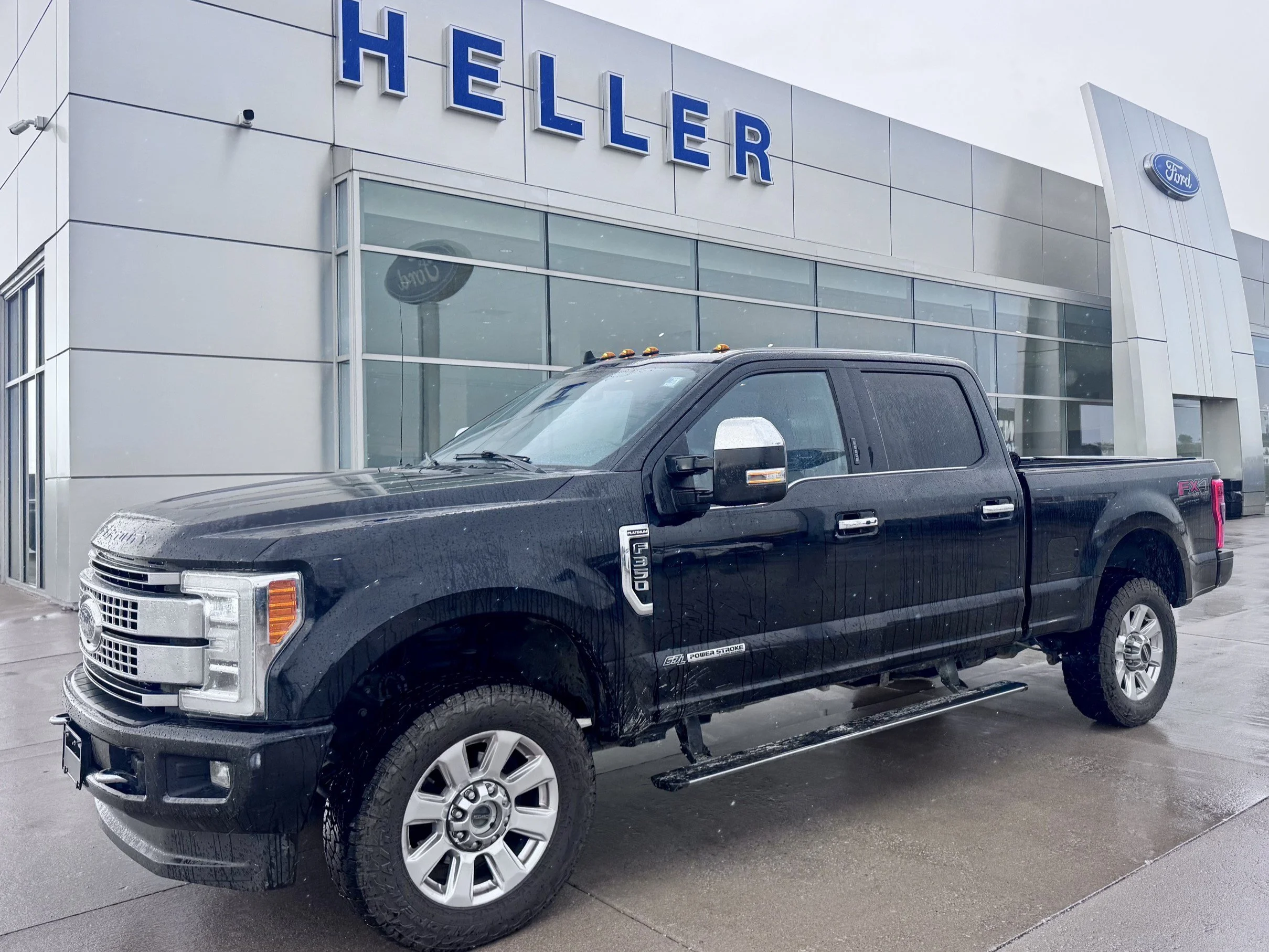 Used 2019 Agate Black Metallic Ford Platinum image 3