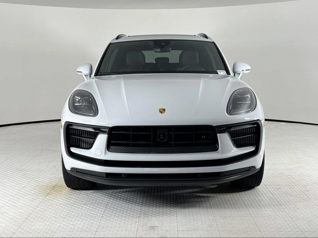 Used 2024 Carrara White Metallic Porsche S image 10