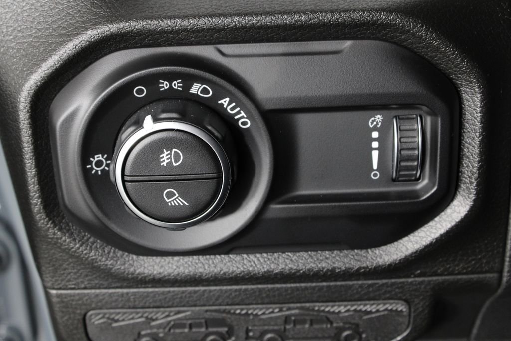 Used 2025 Gray Jeep Sport S image 20