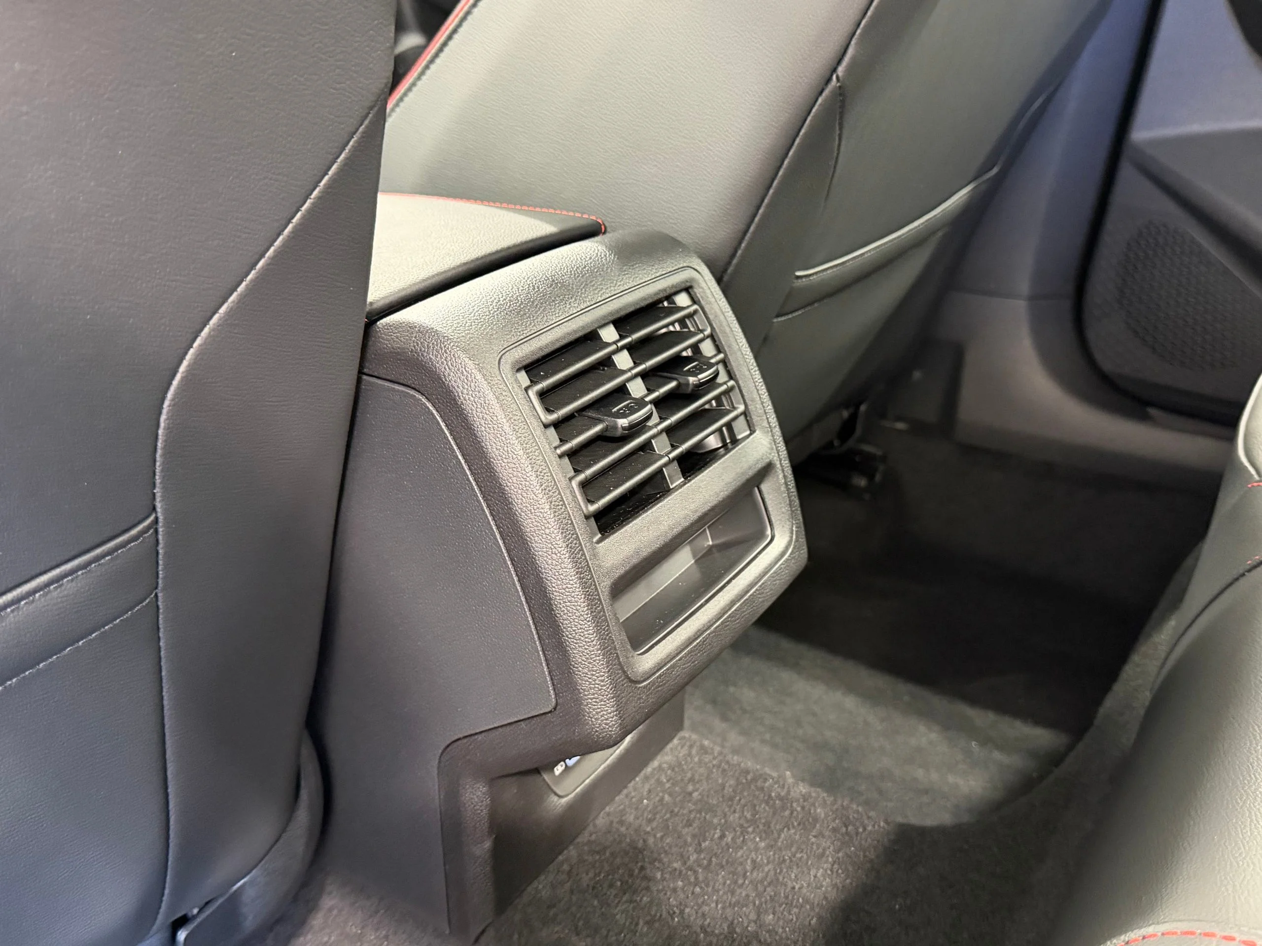 New 2026 Black Volkswagen 2.0T SE image 50