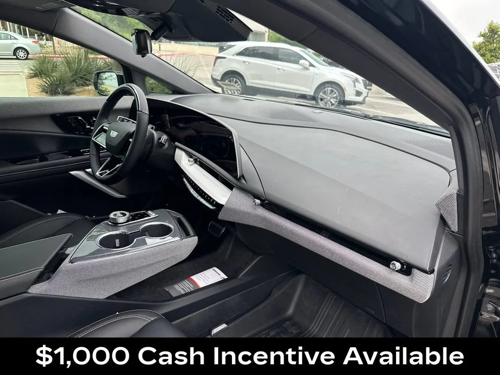2026 Cadillac OPTIQ Sport - Photo 39