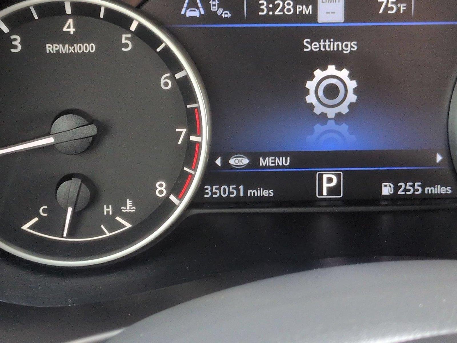 Used 2023 Brilliant Silver Metallic Nissan Platinum image 23