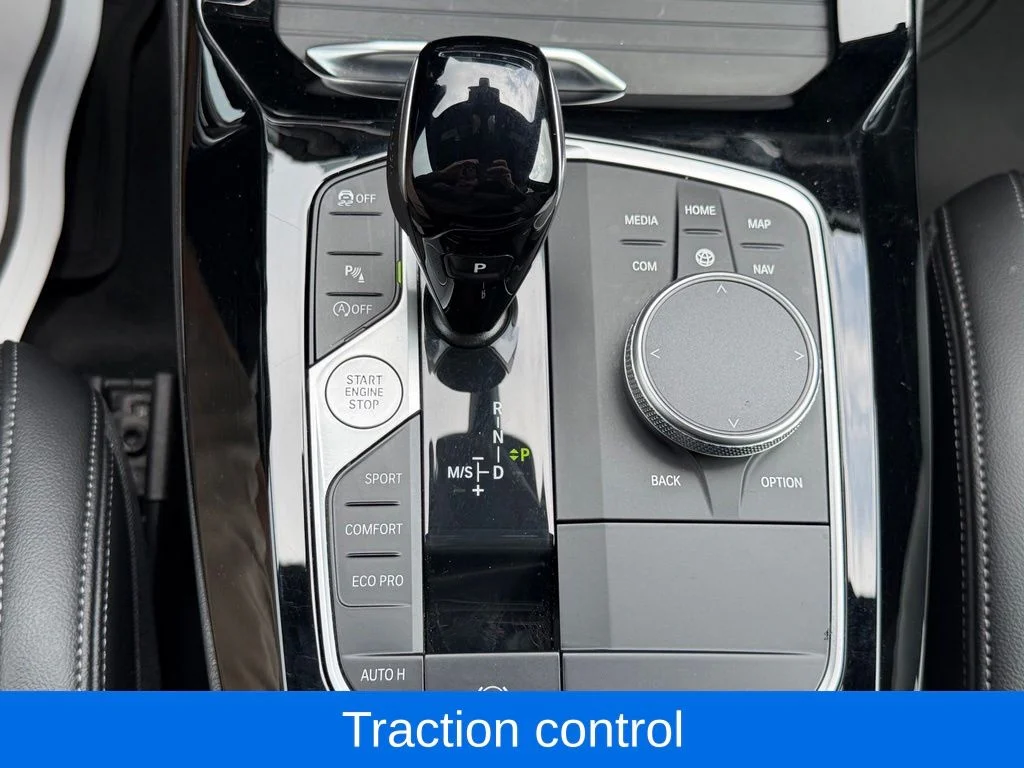 Used 2023 Black BMW sDrive30i image 14