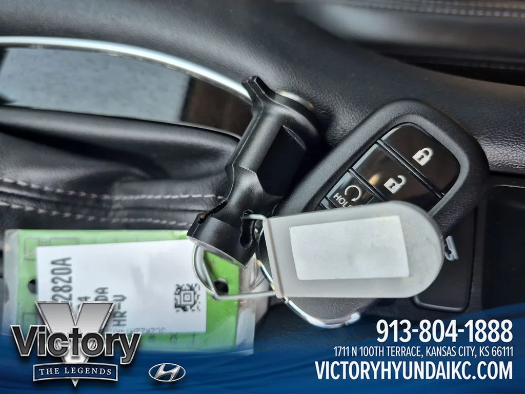Used 2024  Honda EX-L image 28
