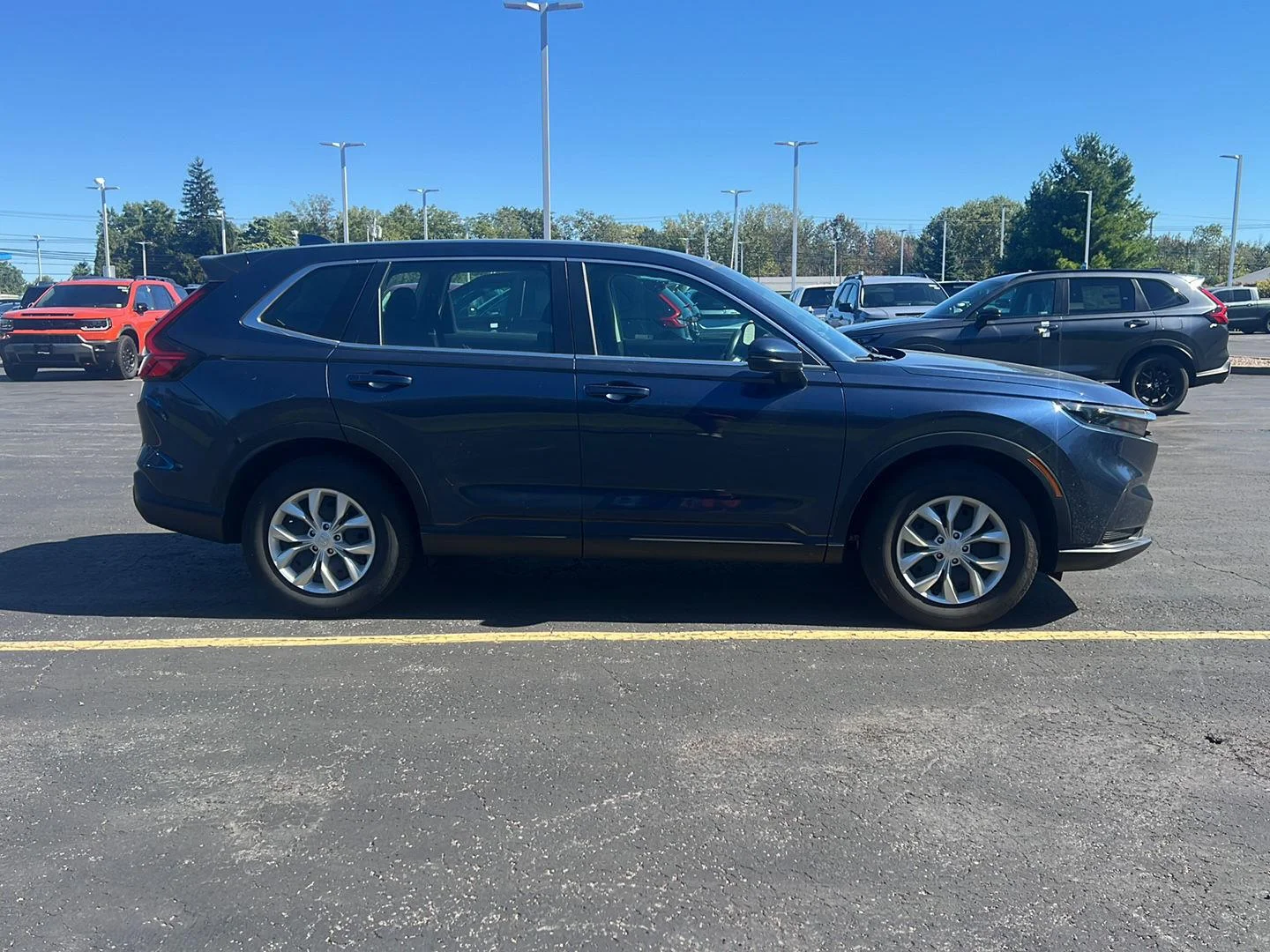 Used 2024 Canyon River Blue Metallic Honda LX image 8
