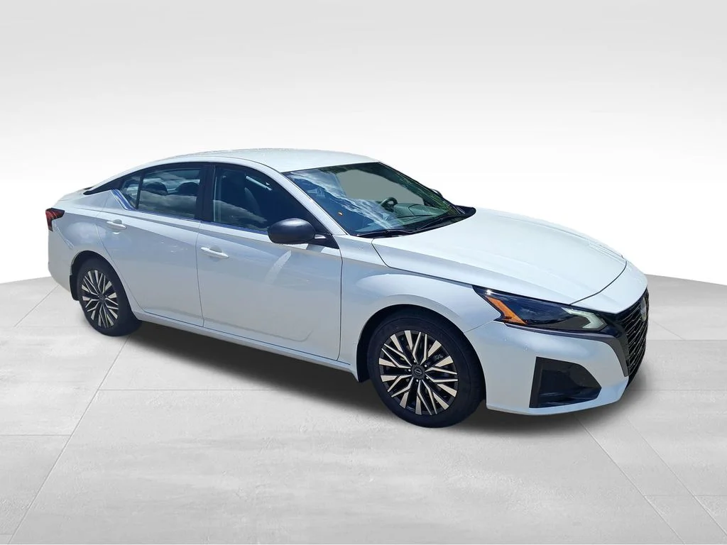 New 2026 White Nissan 2.5 SV image 8