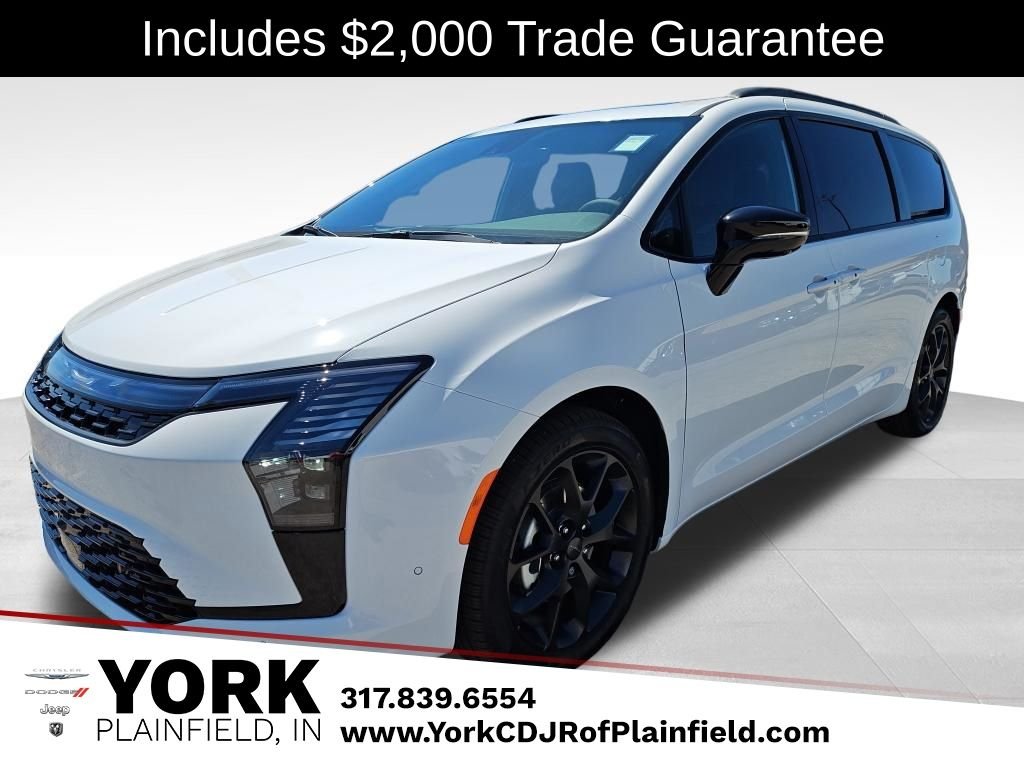 2027 Chrysler Pacifica Limited's photo
