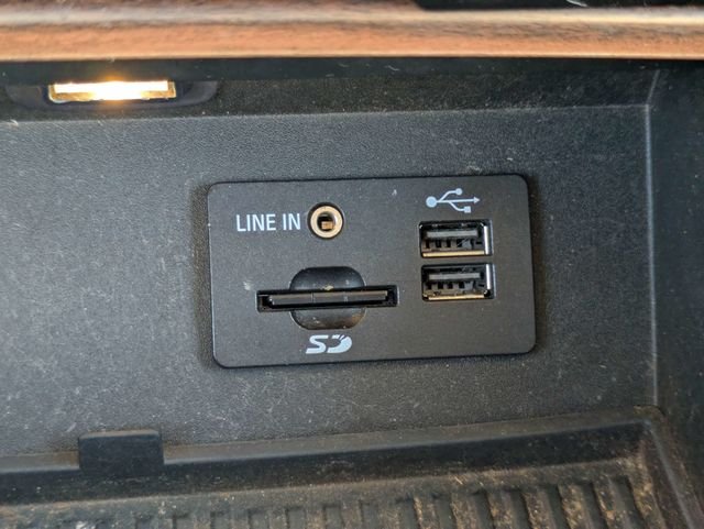Used 2015 Brown Ford Lariat image 20