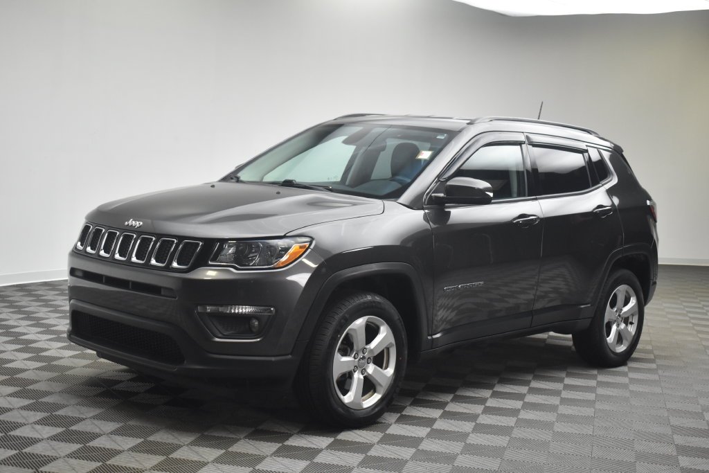 Used 2020 Jeep Compass Latitude with VIN 3C4NJDBB0LT112765 for sale in Barberton, OH