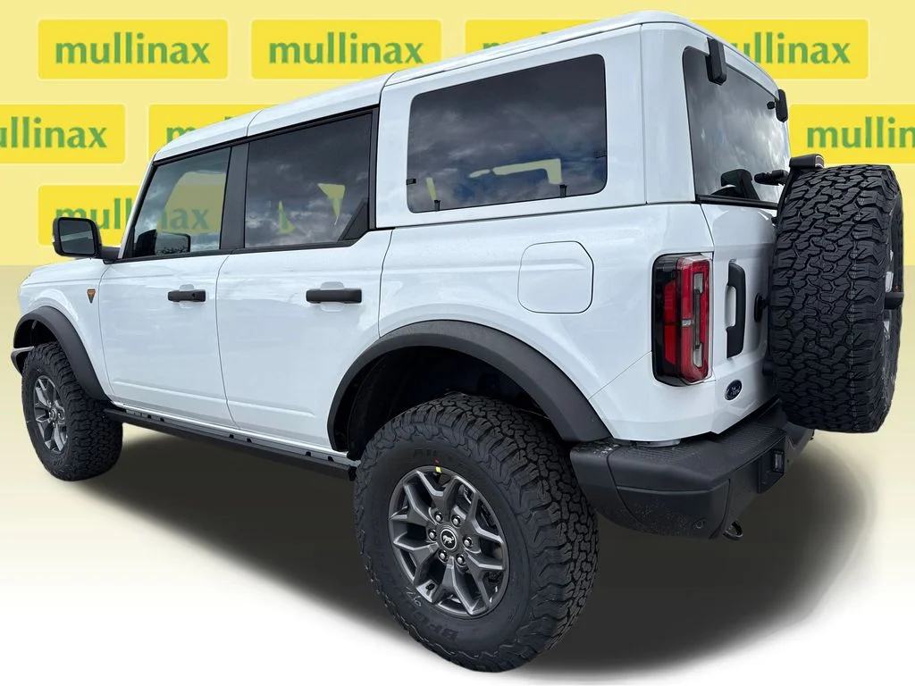 New 2025 White Ford Badlands image 4